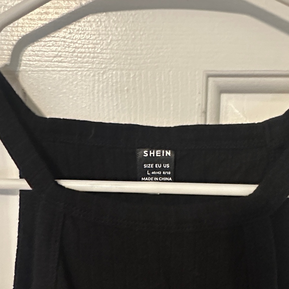 6 Large Women’s Bodysuits. Black, Navy and White - Picture 8 of 12